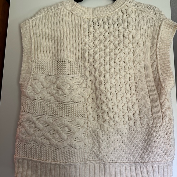 Madewell Cream Cable Knit Sweater Vest - Picture 5 of 8